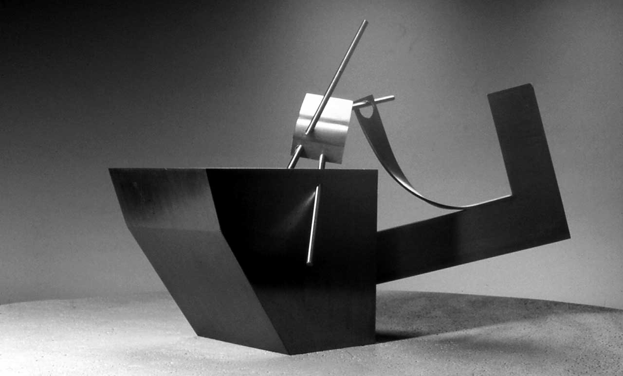 Sculpture-small-sculpture-iron-2